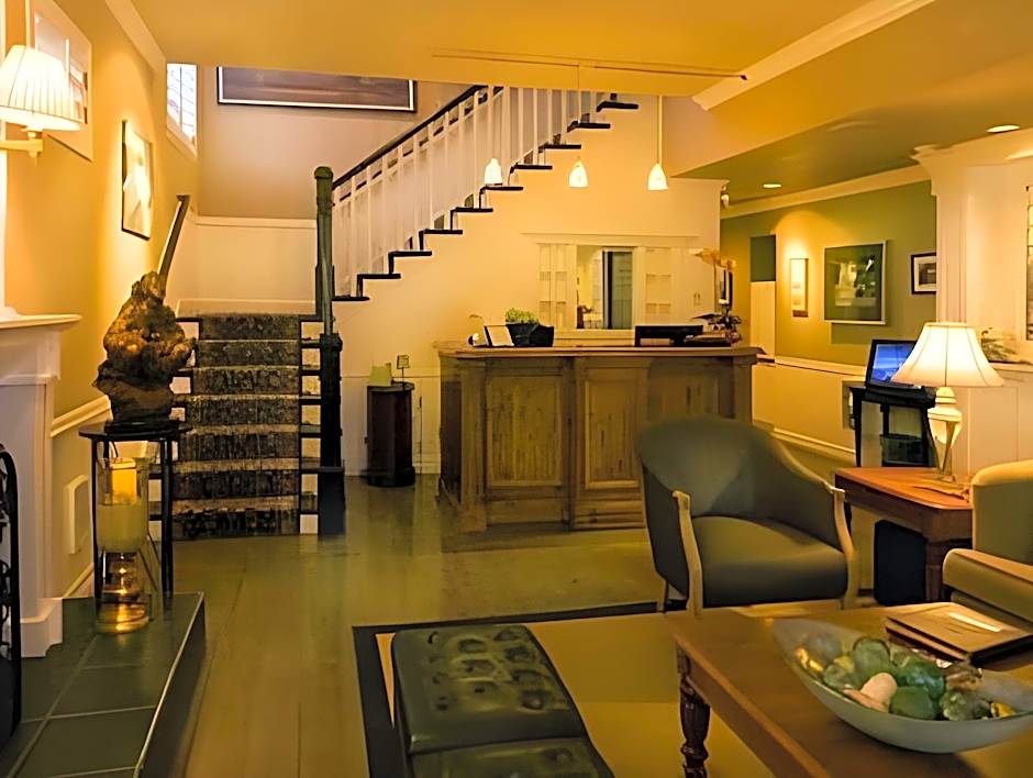 Cannon Beach Hotel Collection