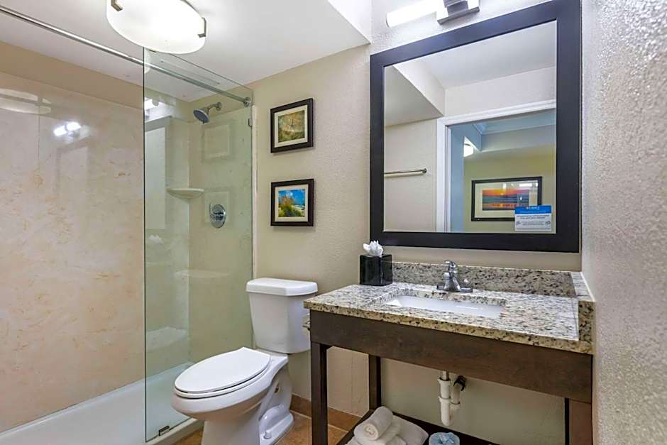 Comfort Inn & Suites Daytona Beach Oceanfront