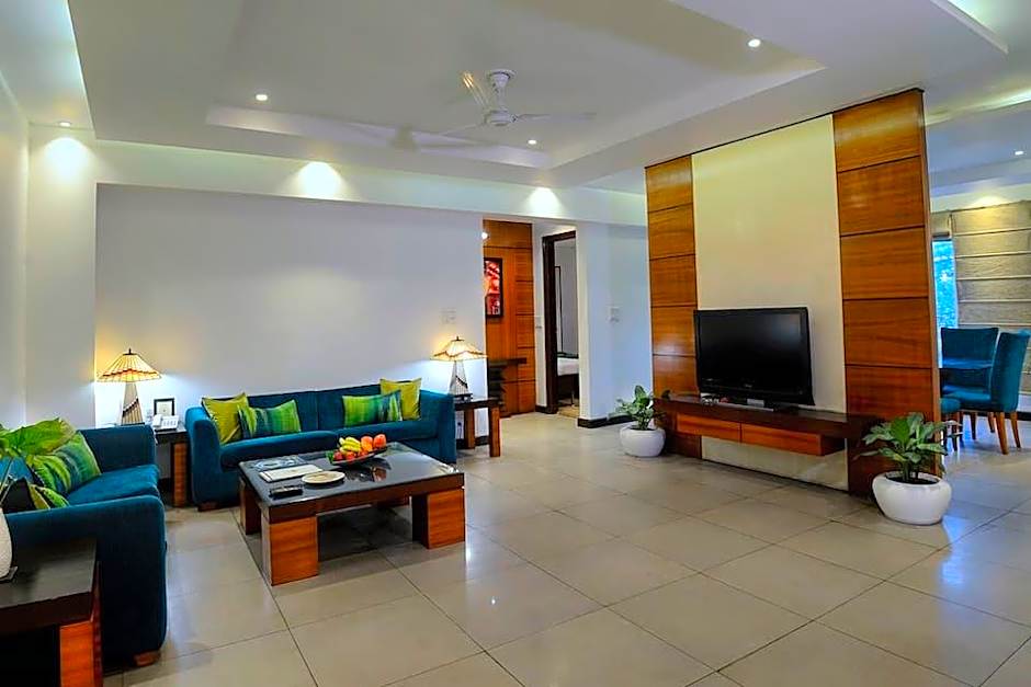 Treehouse Hotel Club & Spa, Bhiwadi