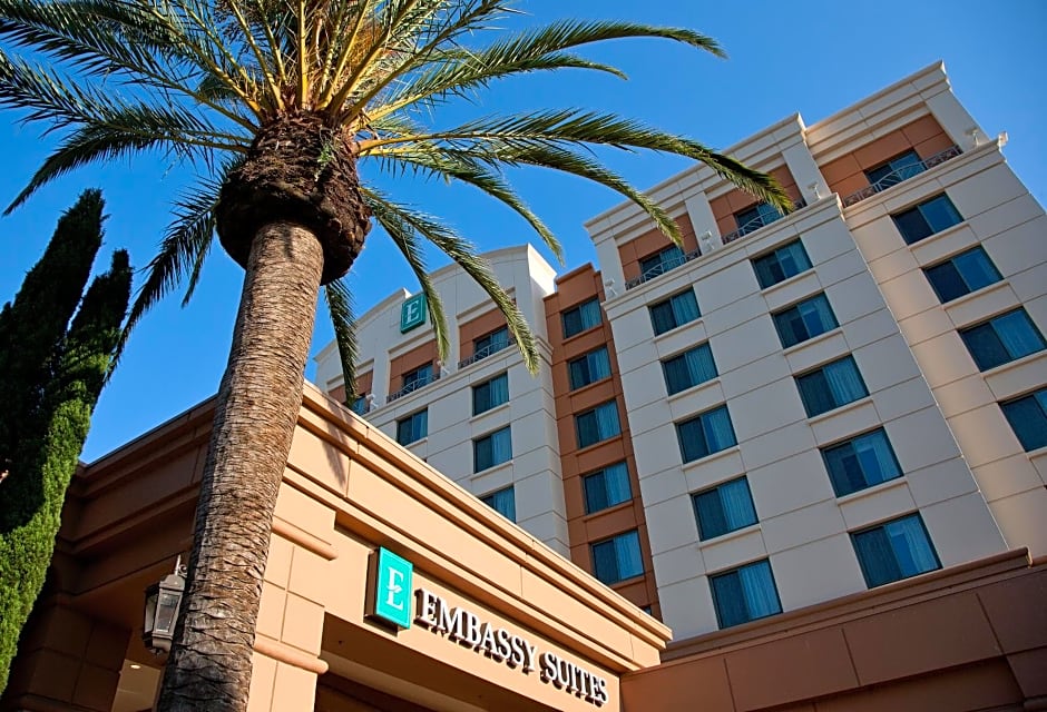 Embassy Suites by Hilton Sacramento Riverfront Promenade