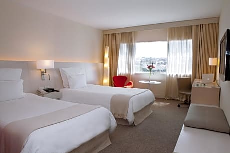 Standard Room with 1 kingsize bed