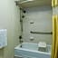 Days Inn by Wyndham Lake Park/Valdosta