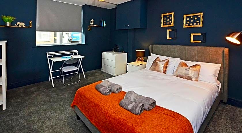 Townhouse PLUS @ London Road Stoke