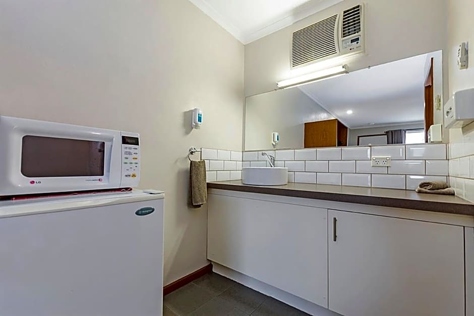 Admella Motel