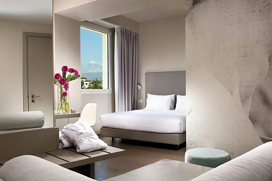 Hotel Glance In Florence