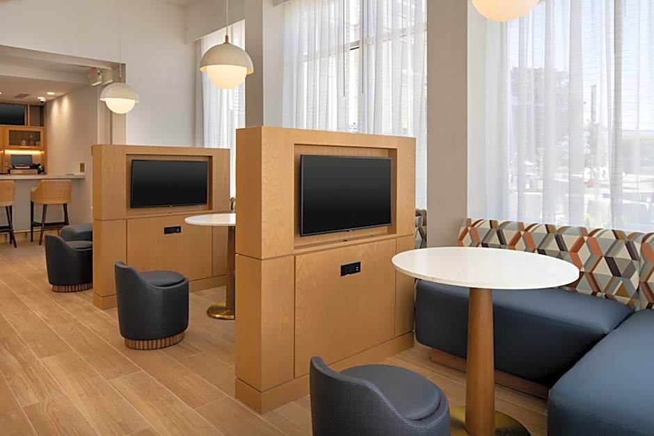 Courtyard by Marriott San Francisco Airport Burlingame