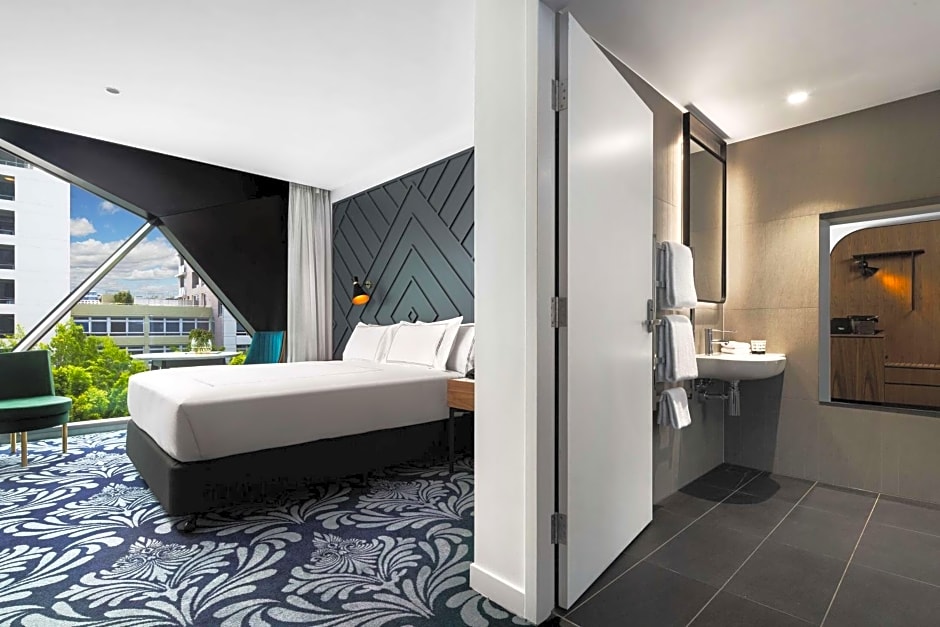 West Hotel Sydney, Curio Collection by Hilton