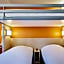 Premiere Classe Melun Senart - Vert Saint Denis