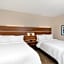 Holiday Inn Express Hotel & Suites Birmingham - Inverness 280 By IHG