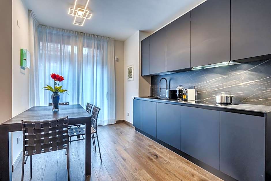 Luxury apartment - Free Parking - Duomo-Navigli