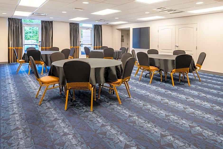 Homewood Suites By Hilton Rochester/Greece, NY