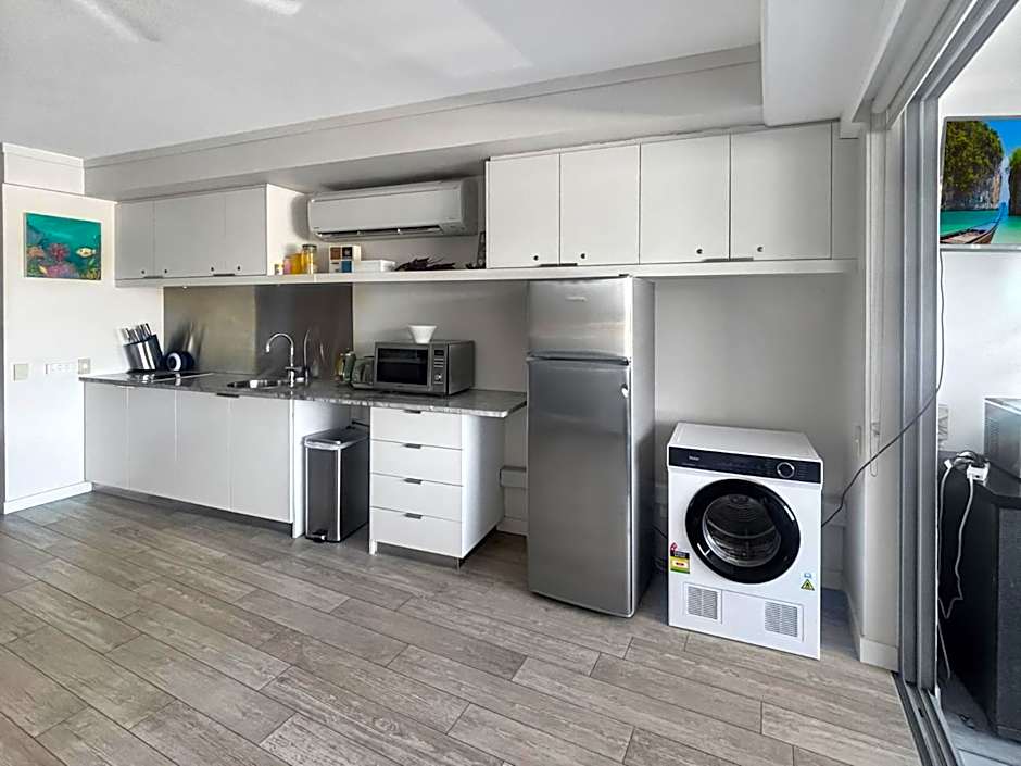 Blue on Blue Superior Studio Room 1271