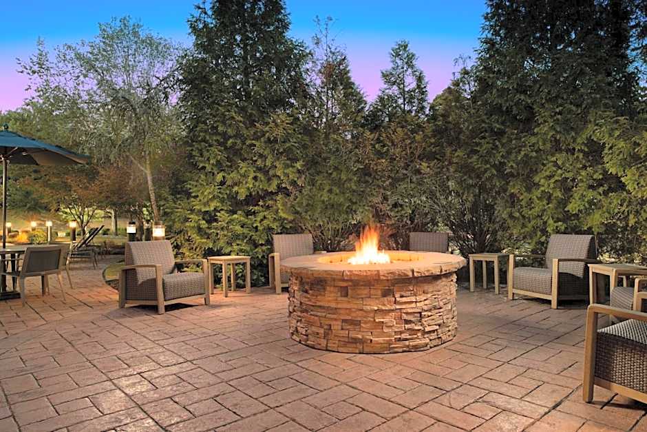 Courtyard by Marriott Hot Springs