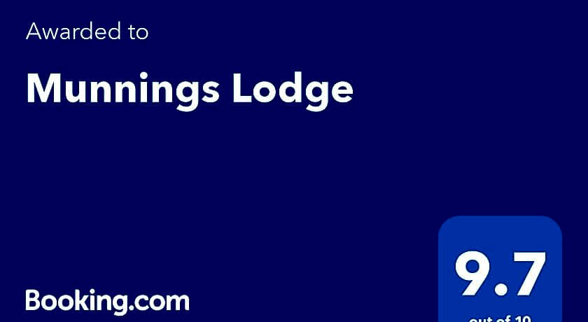 Sir Alfred Munnings Hotel