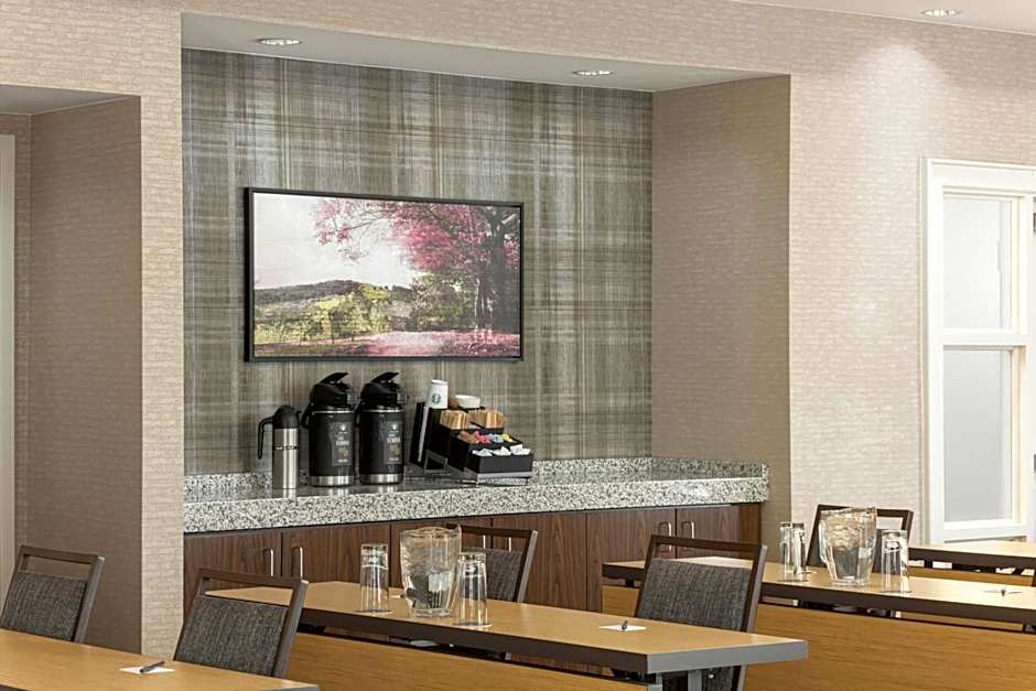 Courtyard by Marriott Charlottesville - University Medical Center