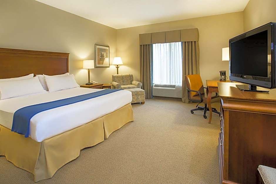 Holiday Inn Express & Suites Culpeper By IHG