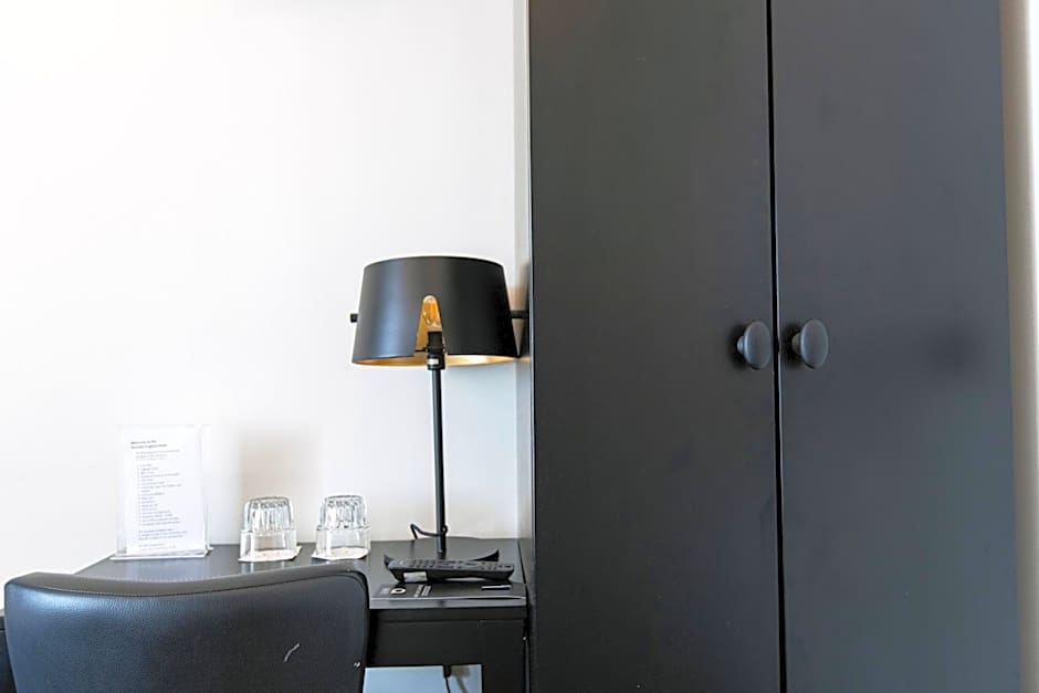 Quentin England Hotel