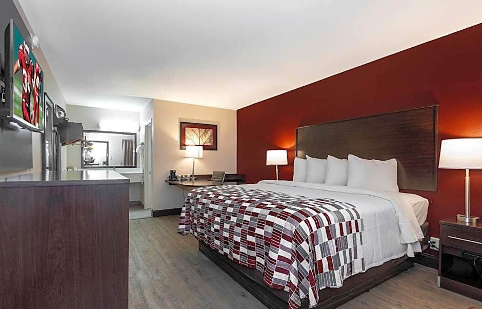 Red Roof Inn Muscle Shoals