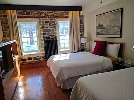 Triple Room with View