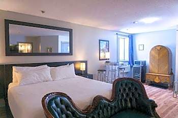 The Banker Suite