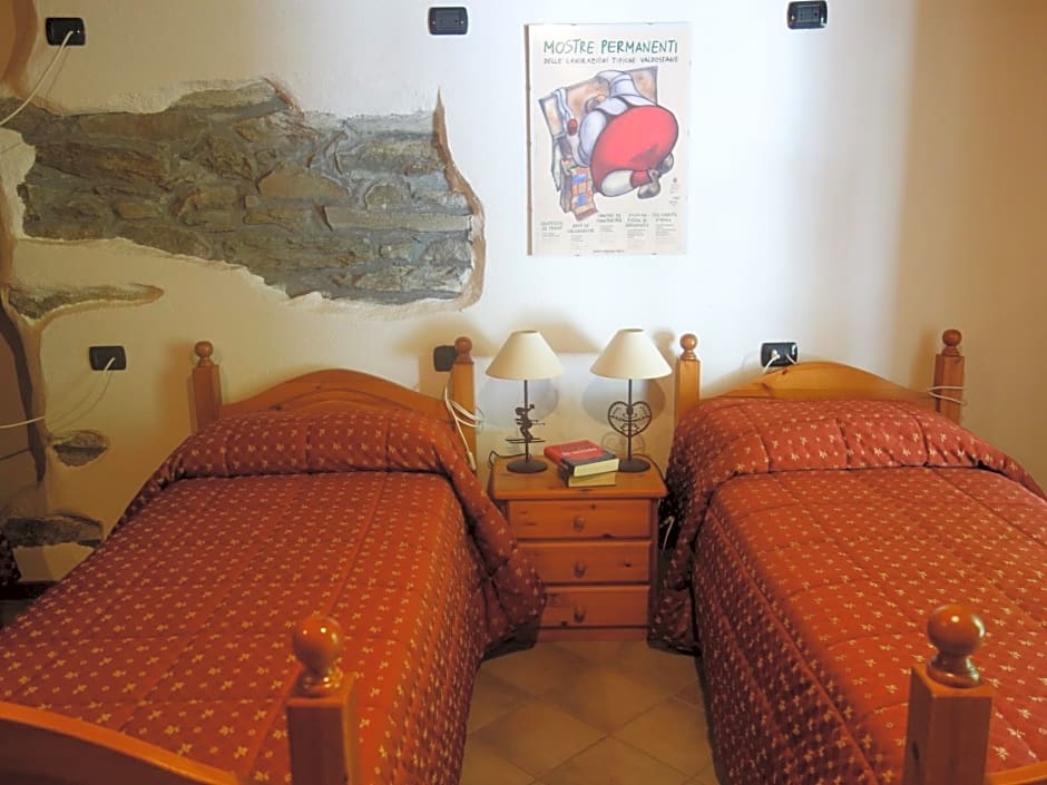 Auberge Lou Créton di Lui Hostel