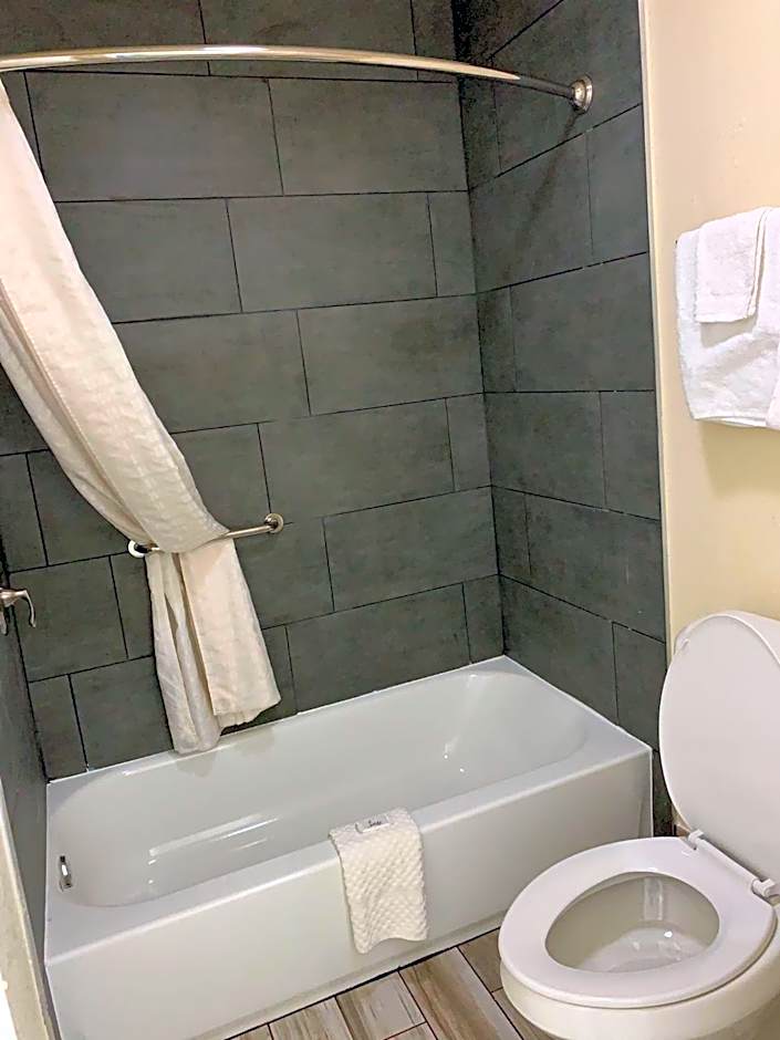 Green Garden Inn