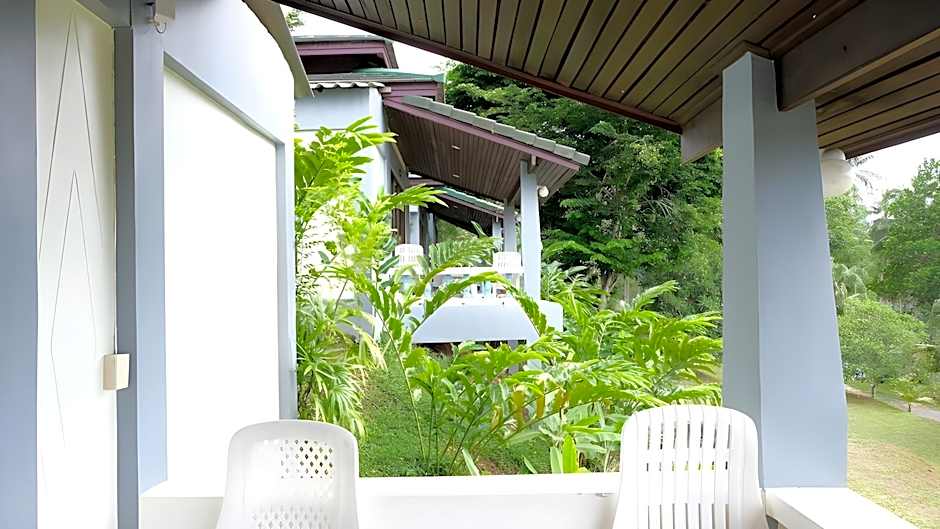 Khaolak Hillside Villa