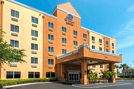 Comfort Suites Tampa Airport North