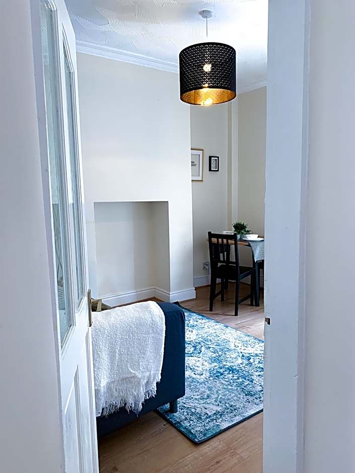 Large House Near Anfield & Liverpool Town