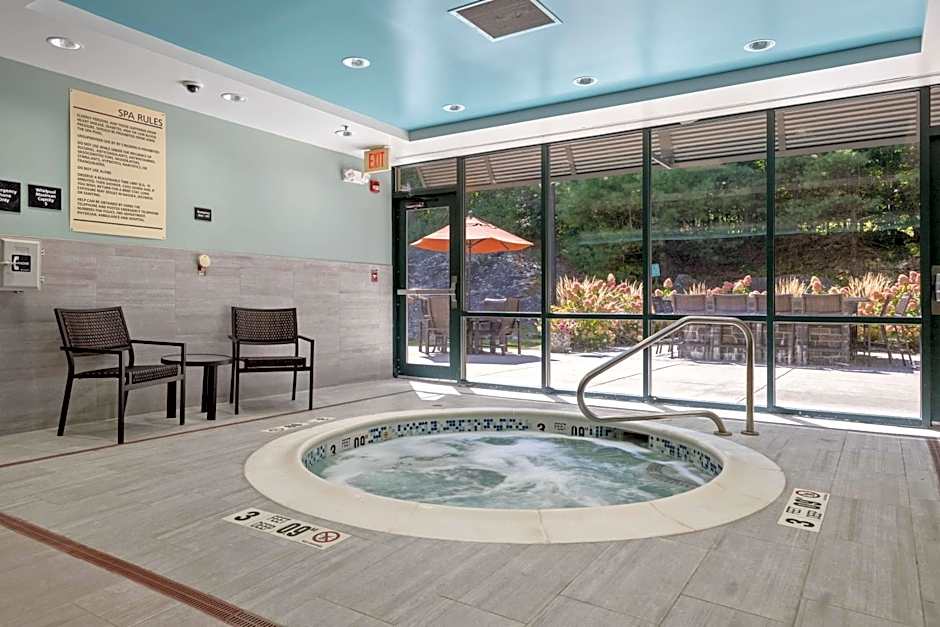 Hampton Inn By Hilton & Suites Lake George, NY