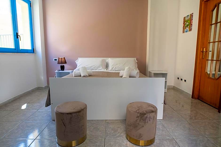 Ada Hotel