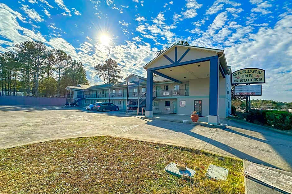 Garden Inn & Suites