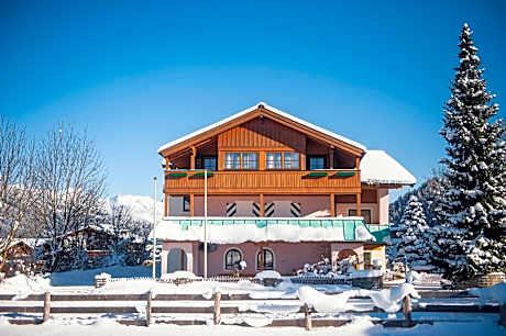 Aparthotel Kristall