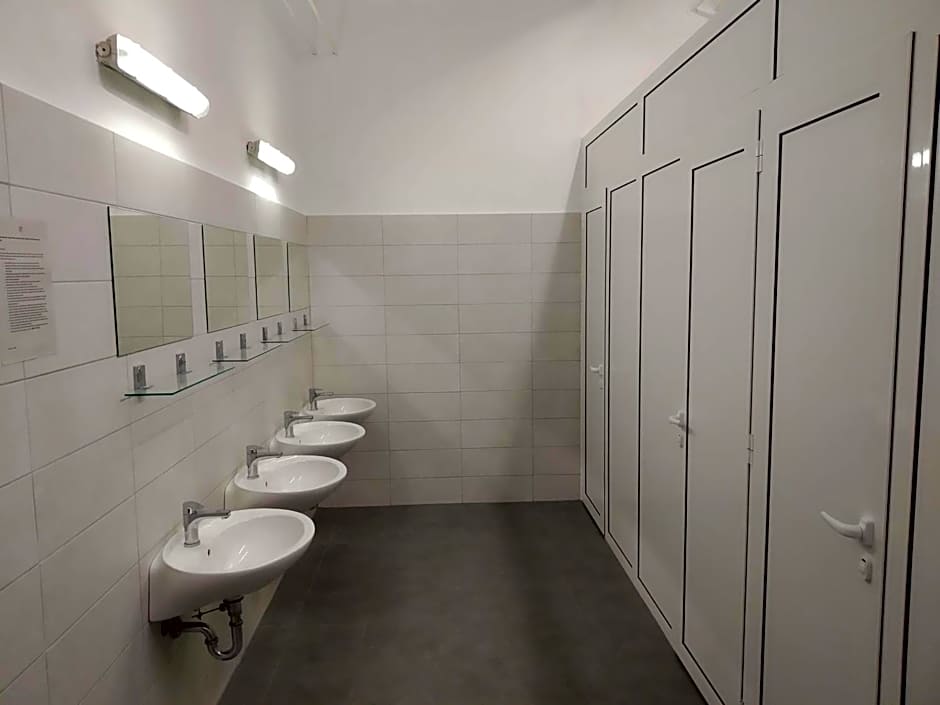Hostel Idrija