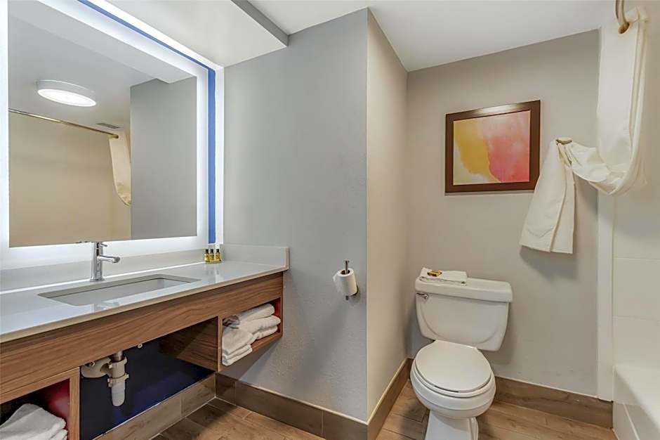 Best Western Plus Lexington Inn