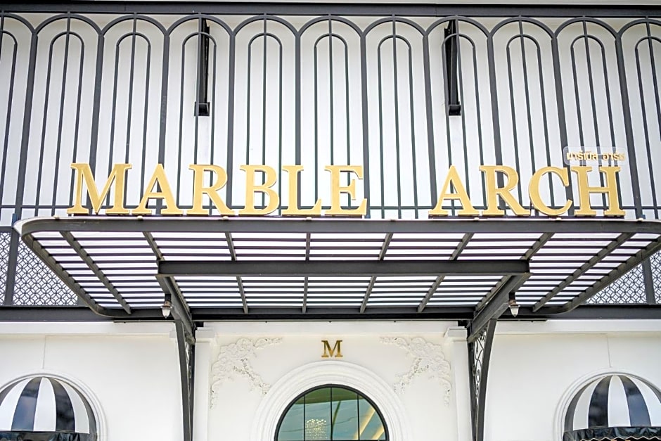 Marble Arch De Loei Hotel