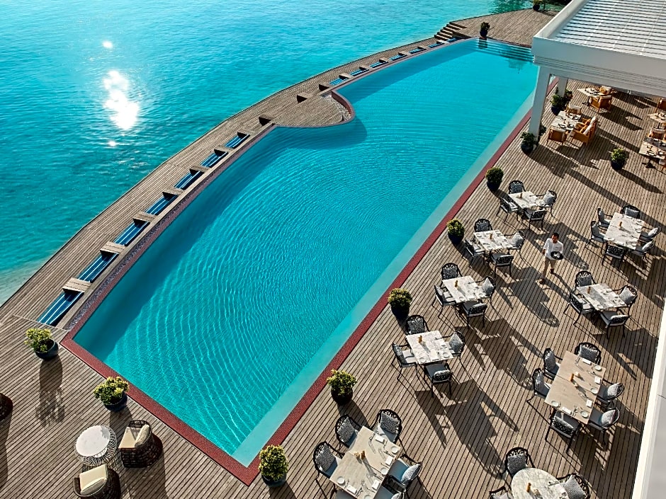 Jumeirah Olhahali Island