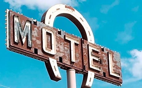 Horseshoe Bend Motel