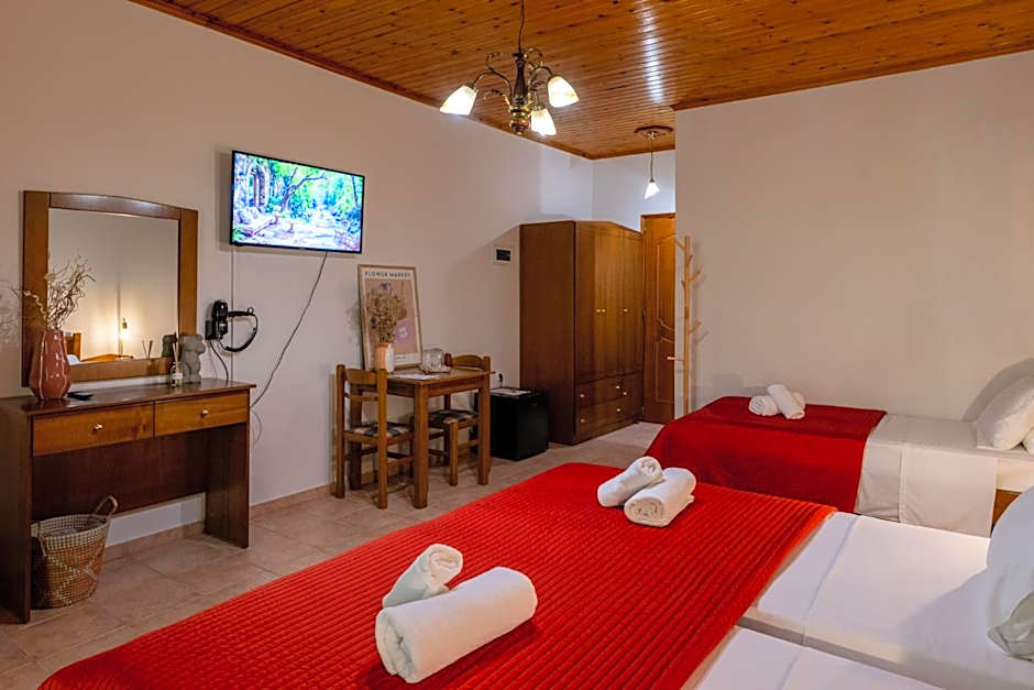 Mountain Hotels "Aroanides"