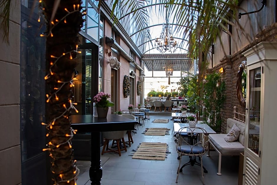 Marpessa Smart Luxury Hotel