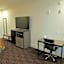 Scottish Inn and Suites