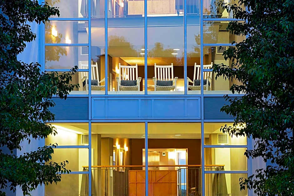 Embassy Suites by Hilton Boston Marlborough