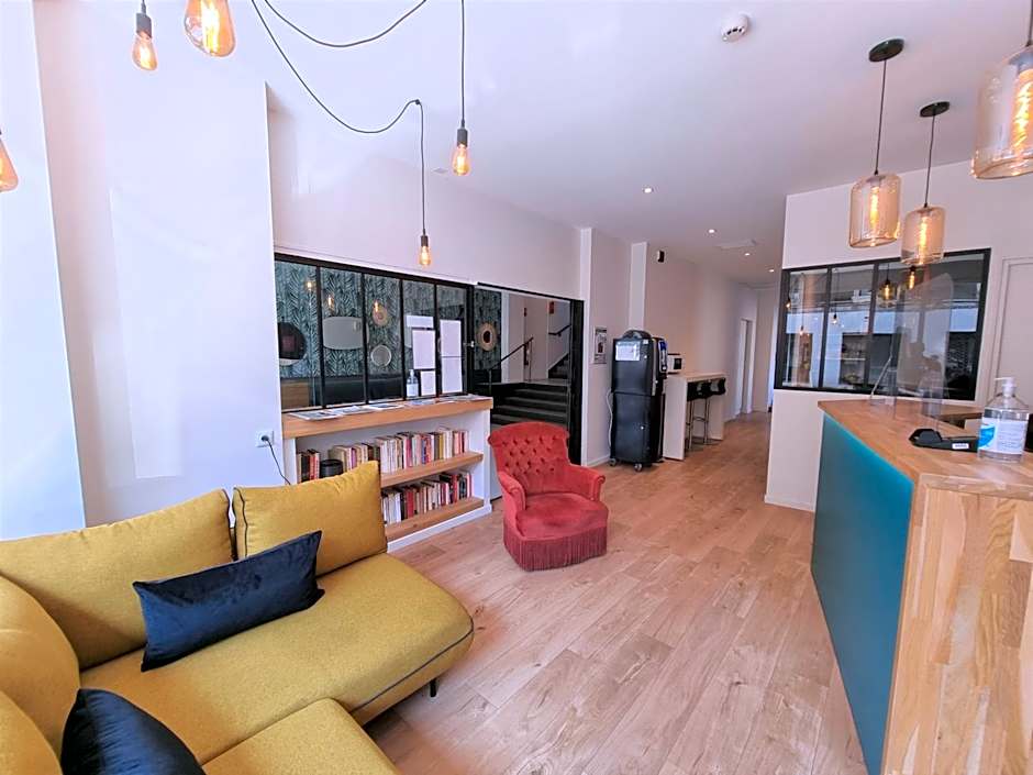 Oskar Hotel
