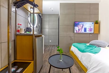 Double Room(no window)