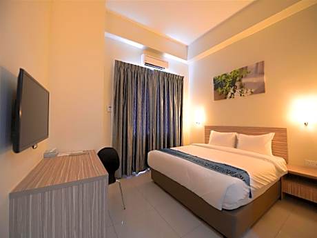 Breakfast/Sahur & Ramadan Buffet For 2 person - Deluxe King Room