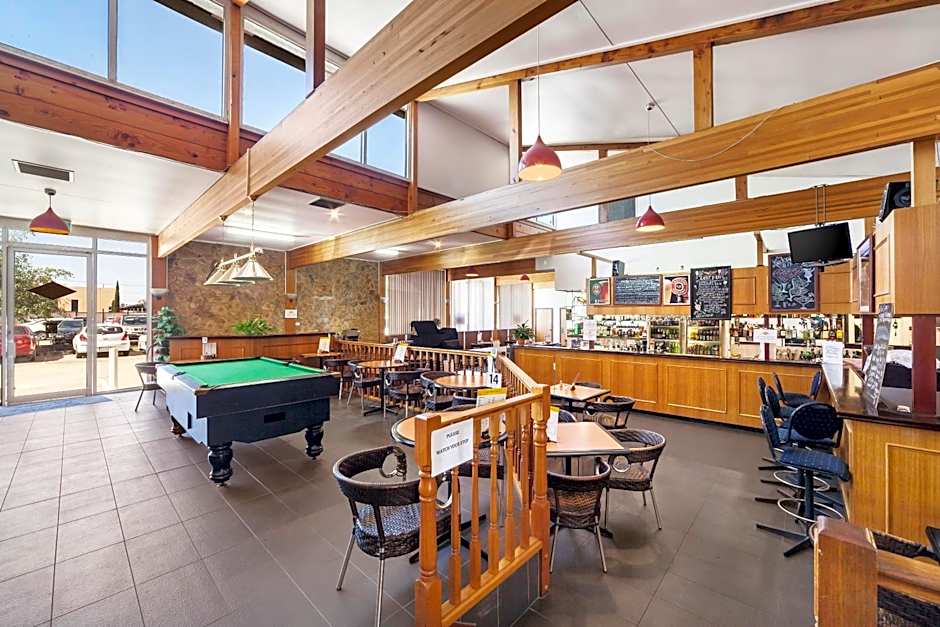 Ciloms Airport Lodge