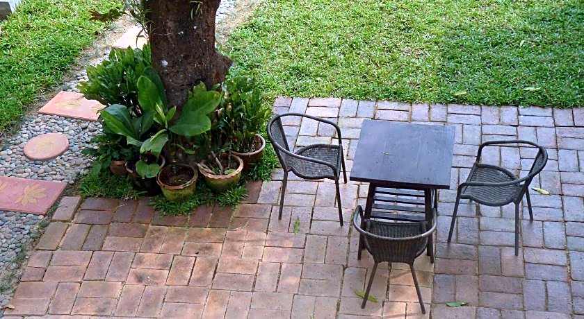 Pak Ping Rim Khong Bed and Breakfast