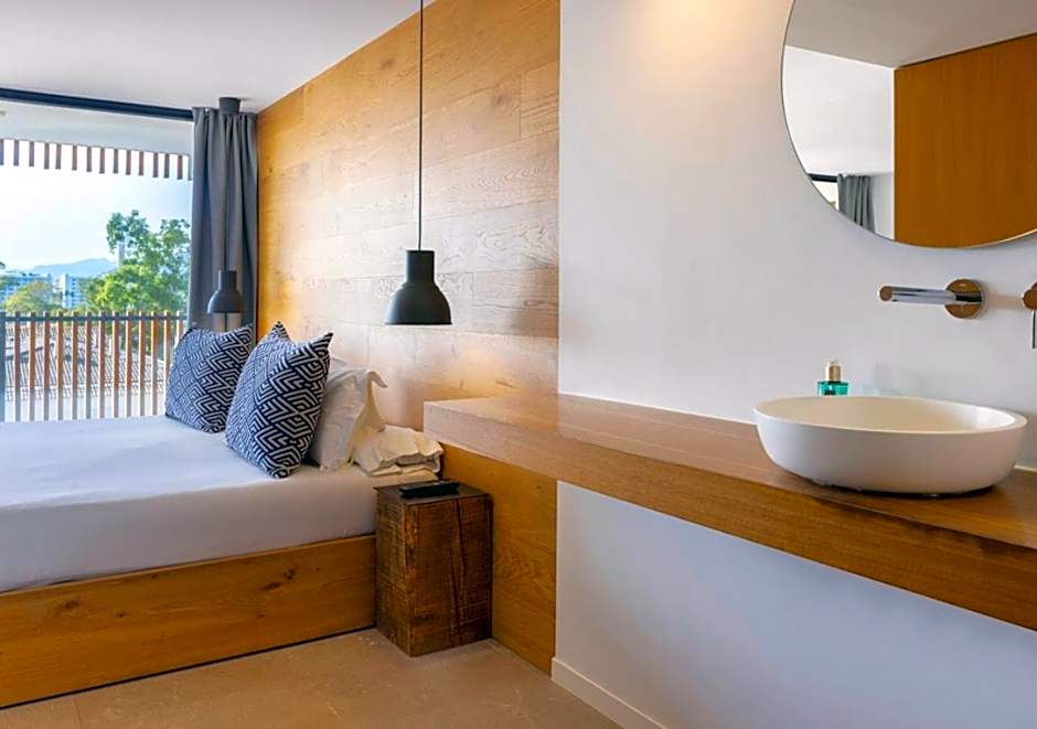 Las Gaviotas Suites Hotel & Spa