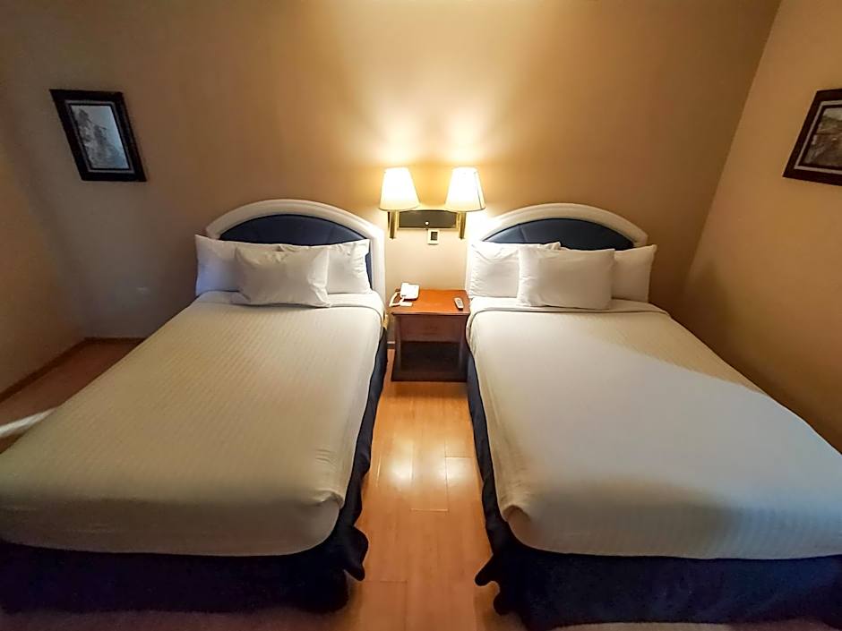 Hotel Gran Plaza & Convention Center