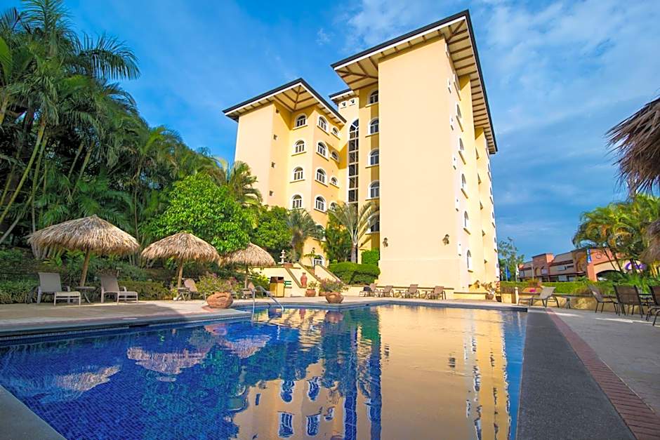 Apartotel & Suites Villas del Rio